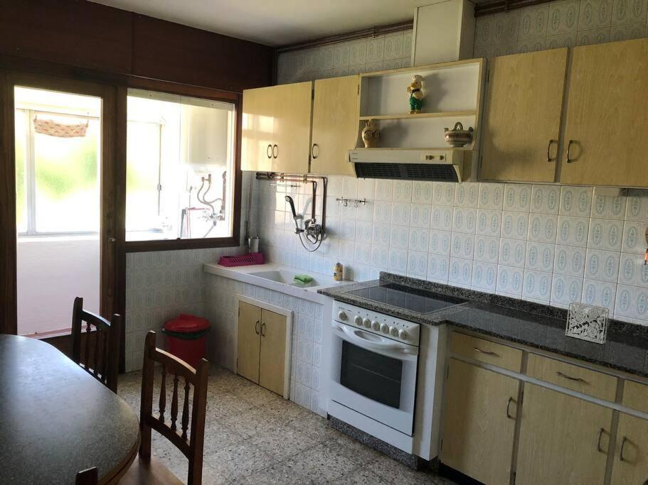 דירות סנטיאגו דה קומפוסטלה Piso Grande Y Muy Luminoso מראה חיצוני תמונה